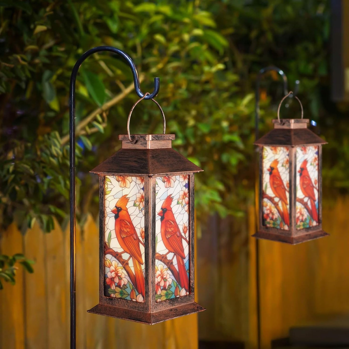 Solar Lantern Outdoor Waterproof Cardinal Garden Decor Birthday Gifts for Women Mom and Grandma Solar LED Plastic Decorative Hanging Light for Yard(Cardinal)