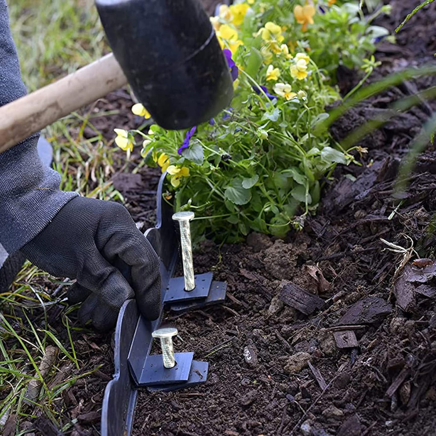 6-Inch Landscape Stakes Spiral Galvanized Landscape Spikes for Weed Barrier, Carpentry, Tent (50)