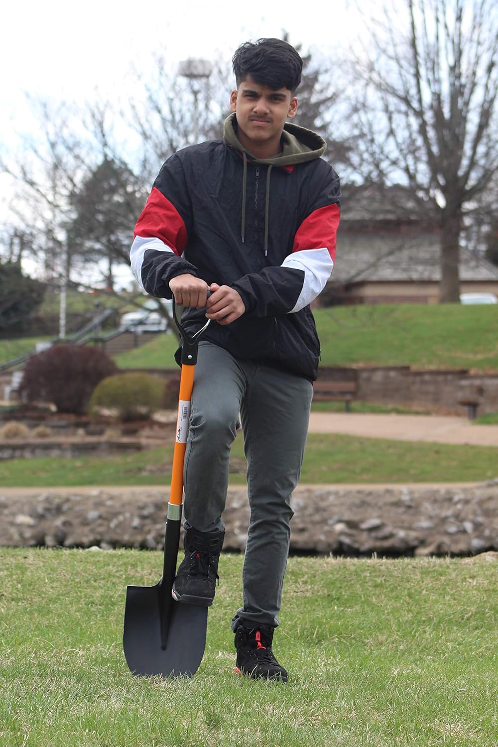 Ashman Heavy-Duty Digging Shovel (6 Pack) 41-Inch with Trenching Blade and Comfortable Handle - Ideal for Garden, Landscaping, Construction, and Masonry - Perfect for Digging Soil, Dirt, and Gravel.