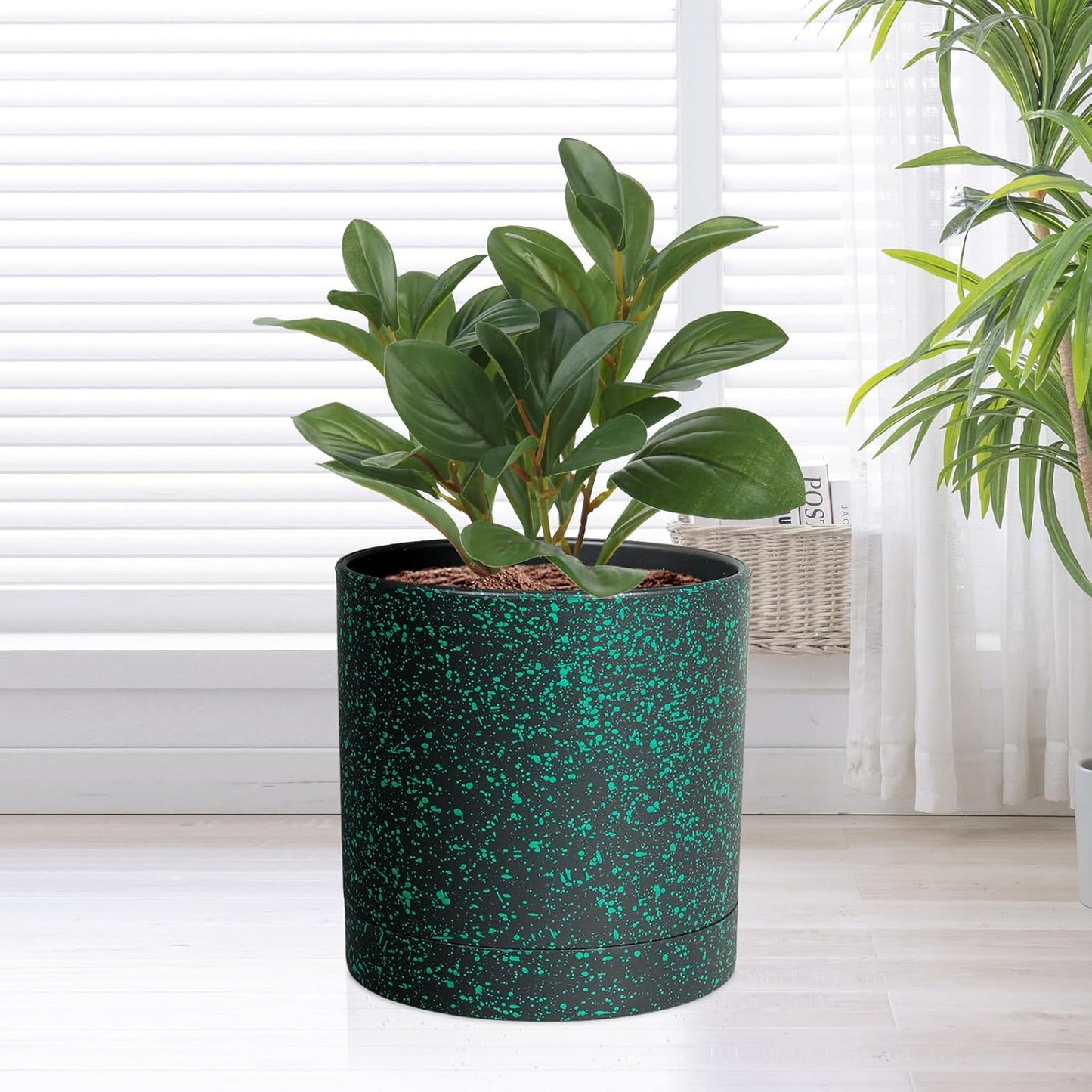7/6.5/6/5/4 inch Plant Pots, 5 Pack Cylinder Flower Pots for Small Indoor Outdoor Plants, Plastic Planters with Drainage Holes and Saucer for Garden Succulent Plants, Black With Green Speckles