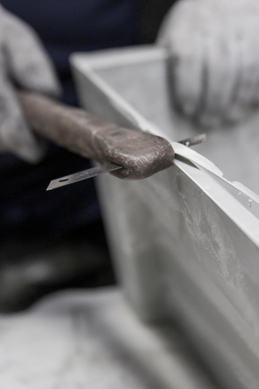 Ecopots Paris Durable Modern Rectangular Indoor/Outdoor Recycled-Based Composite Flower Planter, Terracotta Color, 23.5"