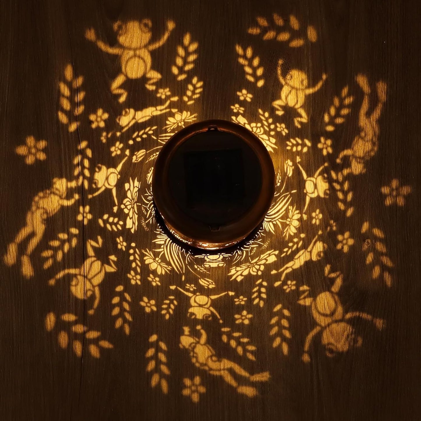 Frog Decoration Solar Lanterns Outdoor Waterproof Garden Decor Gifts for Women Mon Grandma Metal Hanging Solar Lights for Outside LED Lanterns for Yard, Patio, Lawn, Tabletop, Pathway