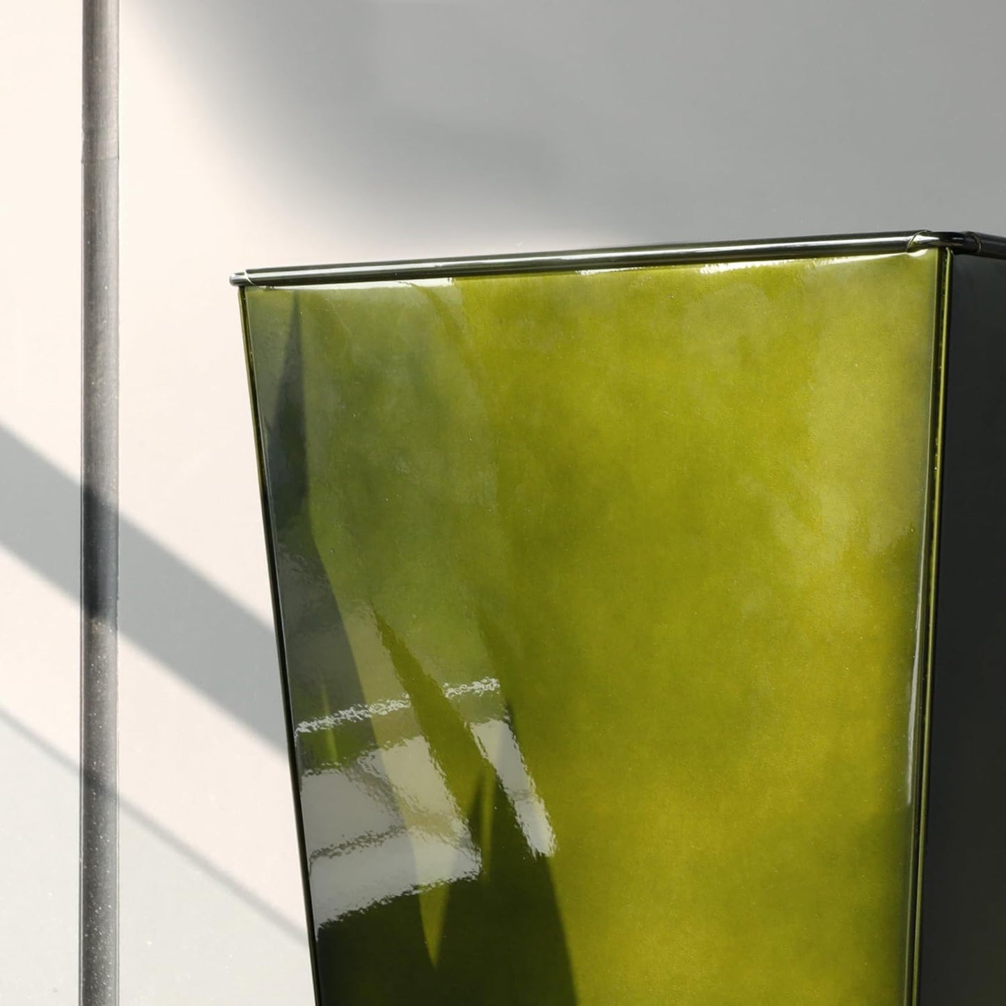 KOL Galvanized Steel Planter 25''H. with Saucer, Bright Glazed Planter with Drainage Hole, Set of 2, Tall Pots for Indoor & Outdoor Use, Decorative Flower Plant Pots for Porch, Patio, Deck - Green