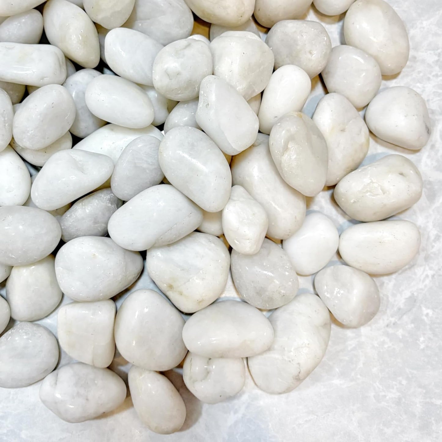 40lbs River Rocks, 1-2Inch Decorative Ornamental Natural Pebbles for Garden Couryard Landscaping Stones, Gravel Filler for Fish Tank,Vases,Home Decor,Aquariums,Animal Habitat, White