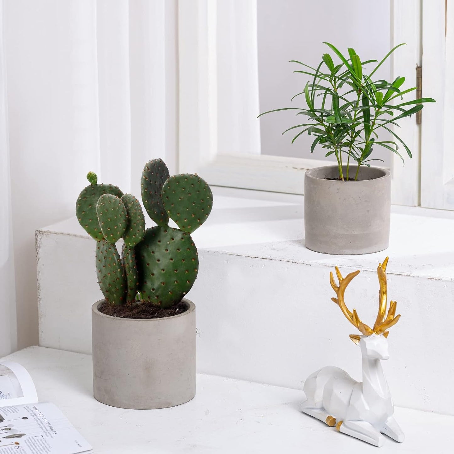 Ekirlin Planters for Indoor Plants, 3.5/4 Inch Plant Pots with Drainage Holes, Removable Rubber Stopper, Non-Slip Soft Pad - Grey Cement Concrete Planter for Most Indoor Outdoor Plants and Flowers