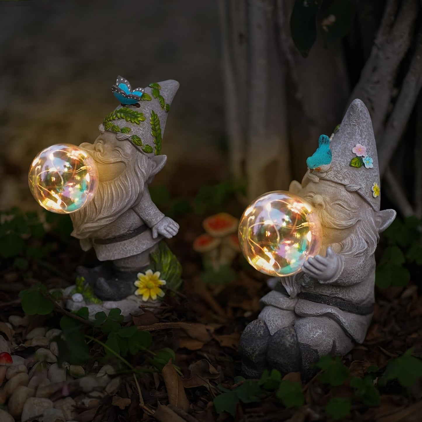 MININOVA Gnomes Garden Statues Outdoor Decor with Solar Lights Waterproof Cute Ornament for Outside Patio Lawn Housewarming Gifts