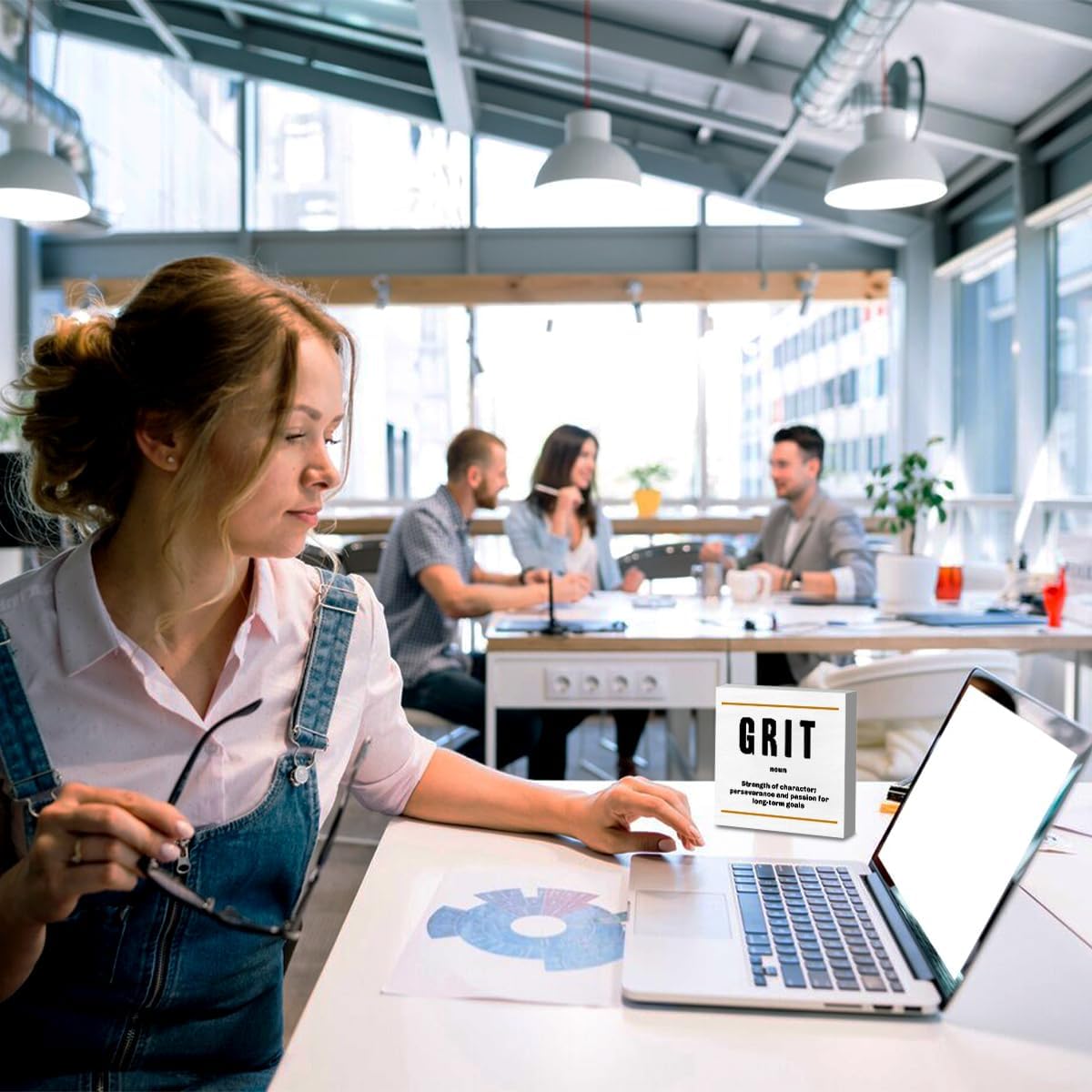 Grit Noun Entrepreneur White Wooden Box Sign, Inspirational Office Decor Decorative Table Shelf Desk Decor, Rustic Workplace Farmhouse Home Bedroom Classroom Decor Office Decorations Desk Accessories
