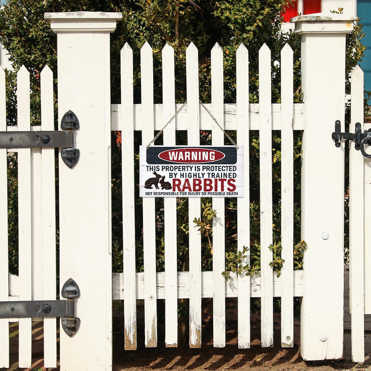 Funny Warning Signs, The Property is Protected By Highly Trained Rabbits Sign, Decorative Wood Hanging Wood Plaque, Rabbit Warning Decor Outdoor, Farm Decor, Rustic Home Decor for Front Door