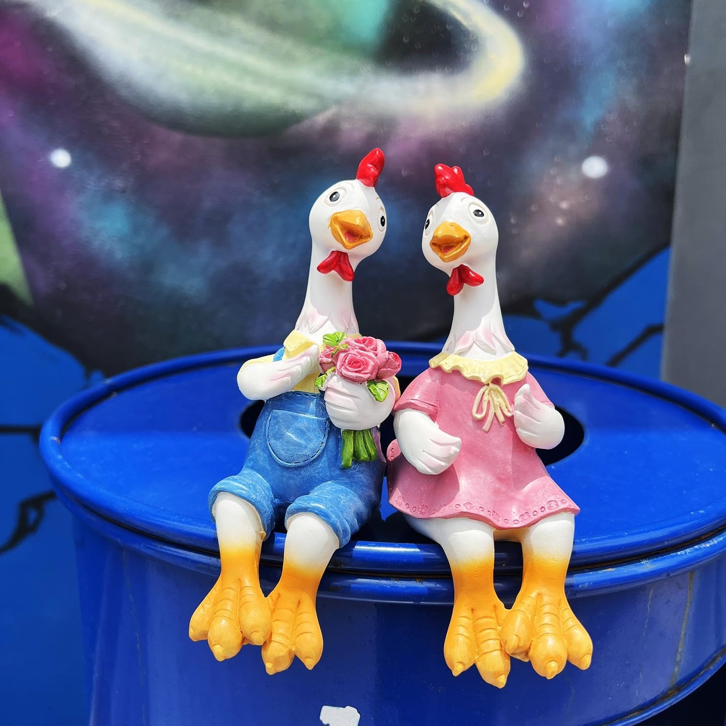 Handside Couple Duck Garden Statues Cartoon Resin Cute Sitting Chicken Sculpture Goose Lovers Figurine Gift Decorations for Yard Home Patio and Office and Wedding (Chicken)