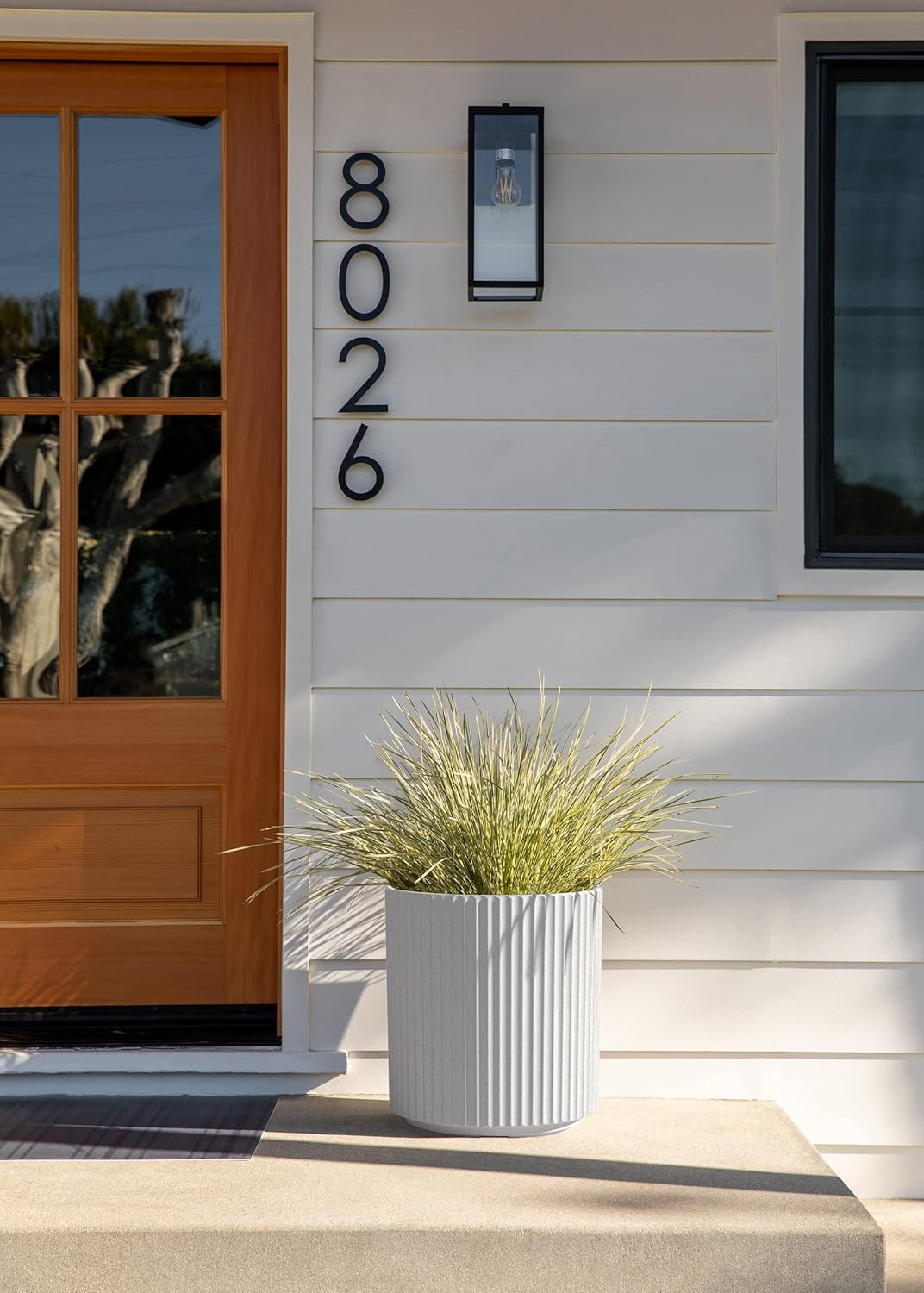 Veradek Demi Series Round Planter for Porch, Patio, Backyard | Durable Plastic-Concrete Material | Modern Décor for Tall Plants, Flowers