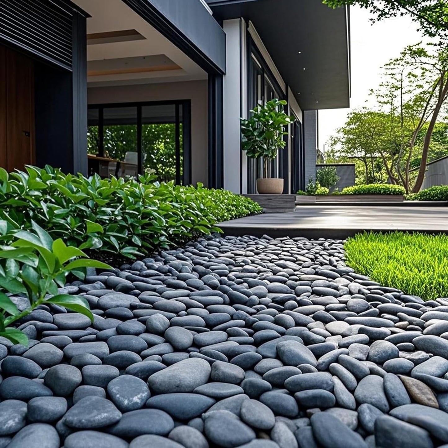 40 lbs Black Stones for Landscaping, 1-2 Inch Small Pebbles Natural Decorative Black River Rocks for Plants Aquarium Outdoor Garden Walkways Paving and Yards