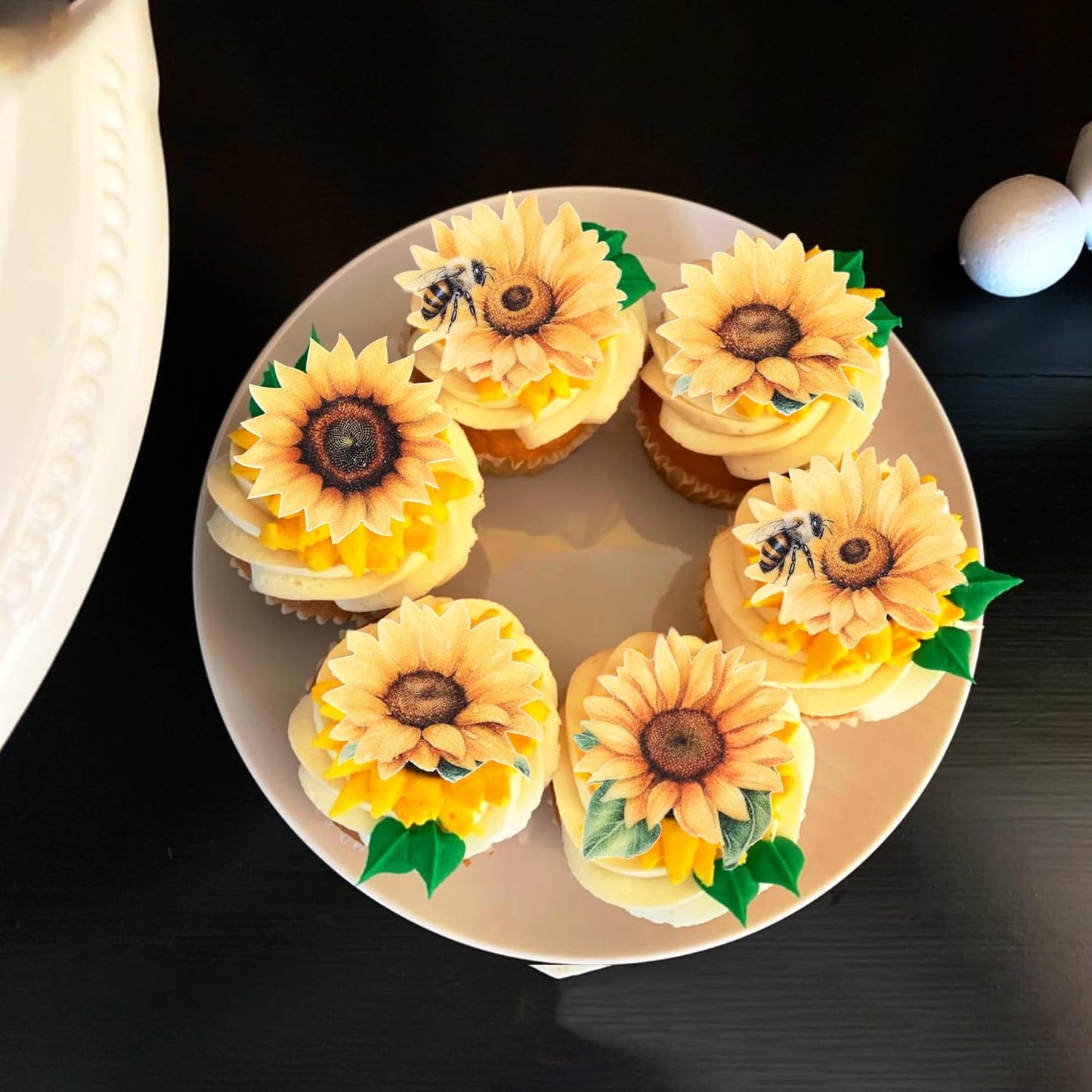 60 PCS Edible Sunflower Cupcake Toppers Wafer Paper Sunflower Cupcake Picks Edible Flower Party Decorations for Baby Shower Sunflowers Birthday Party Cake Toppers Food Decorations Supplies