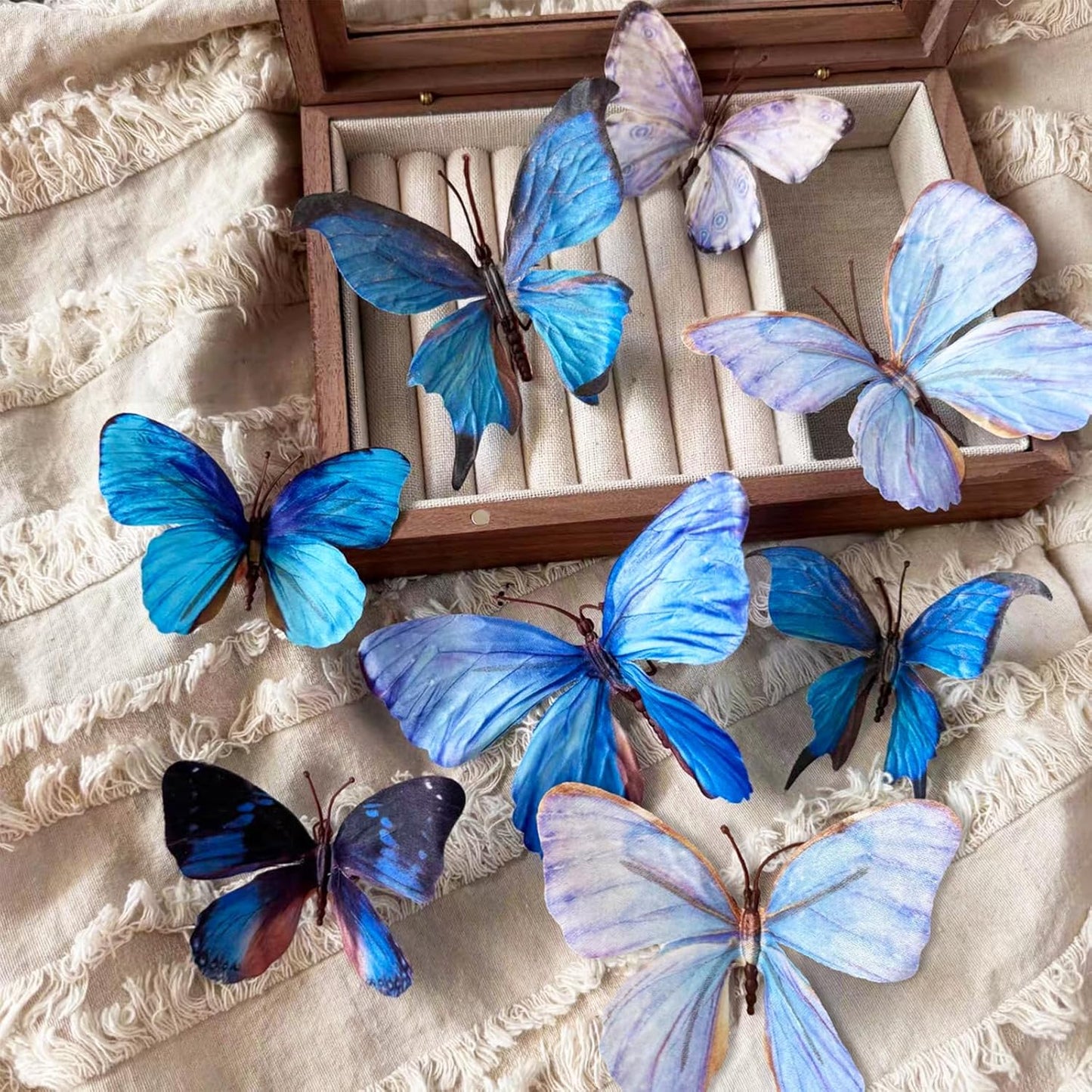 Artificial Butterfly, 3D Artificial Butterfly Clips,Silk Floral Butterflies, Suitable for Home Decoration, Flower Arrangement and Foil The Festive Atmosphere (8 Pcs)