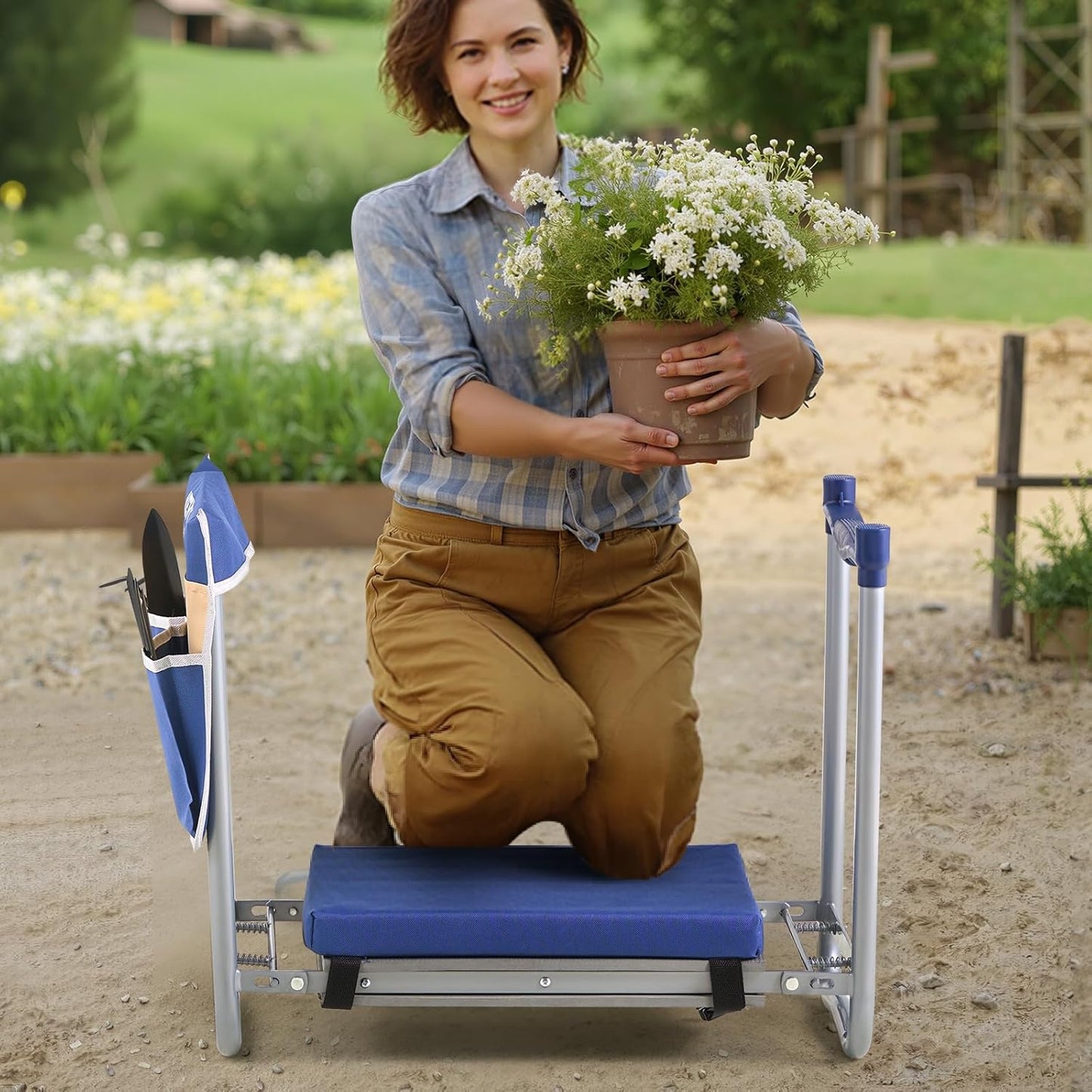 VEVOR Large Folding Garden Kneeler and Seat Heavy Duty, Widened 10" EVA Foam Pad, Portable Garden Stool with Tool Bags, Gardening Bench to Relieve Knee & Back Pain, Gifts for Seniors, Women, Parents