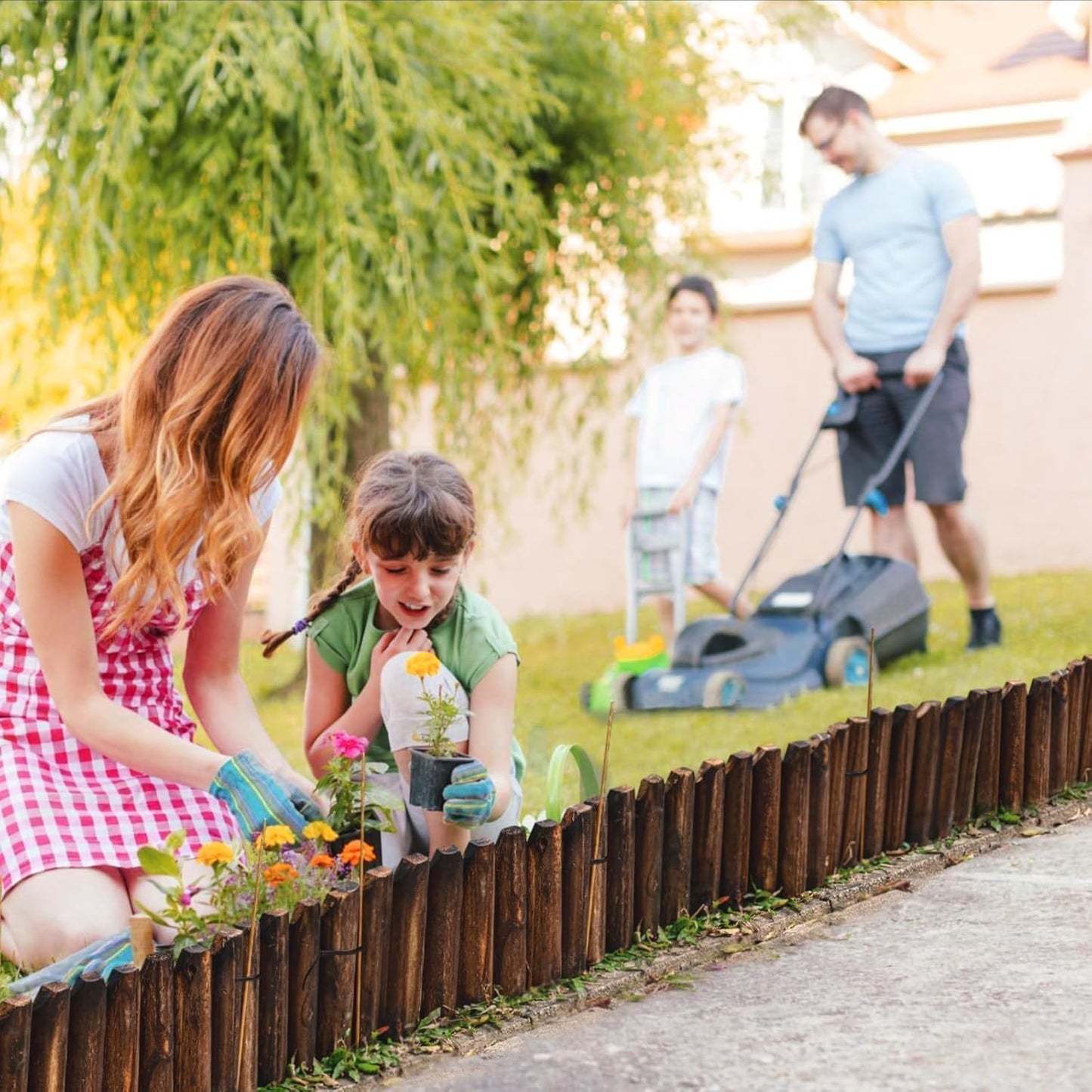 Wood Garden Edging, Wooden Fence Border Decorative Small Picket Panels for Flower Bed Barriers and Landscape Fencing (2 Pack)