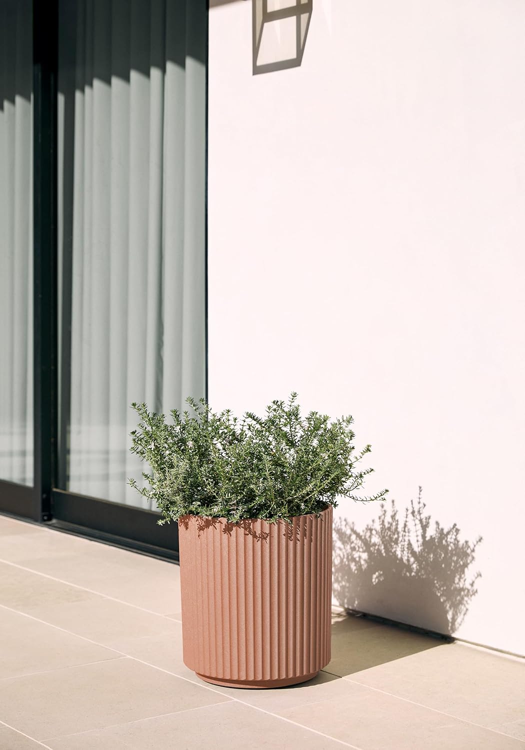 Veradek Demi Series Round Planter for Porch, Patio, Backyard | Durable Plastic-Stone Composite Material | Modern Décor for Tall Plants, Flowers