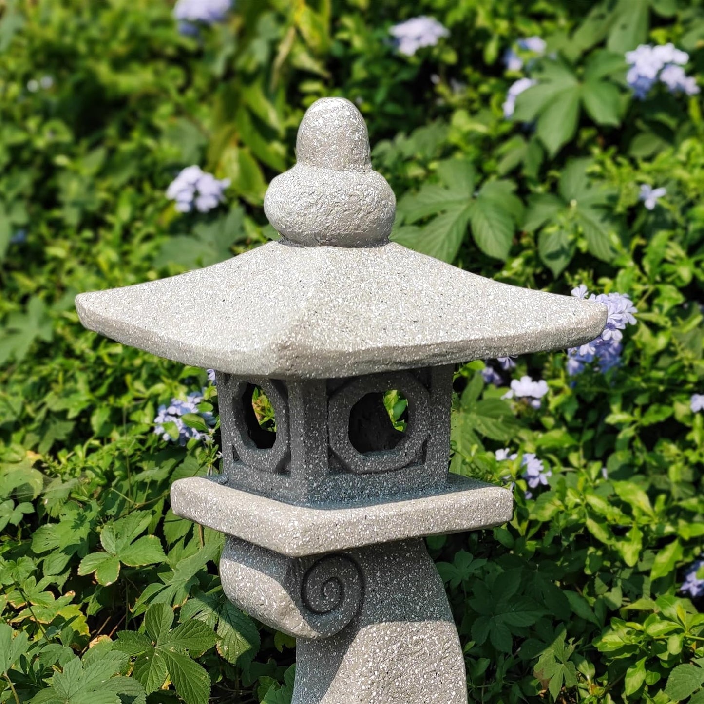 ZOEJADE 28" H Large Solar Zen Asian Pagoda Lantern Garden Outdoor Statue Japanese Palace Lantern with Solar Light for Lawn Yard Pond Patio Temple Court Decor Meditator Stylite Garden Figurines